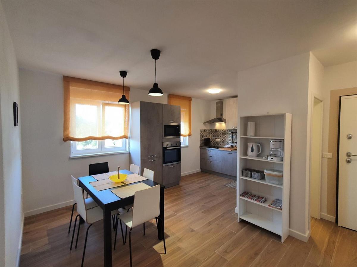House Lucija Family For Max 6 Persons With Pool In Poreč